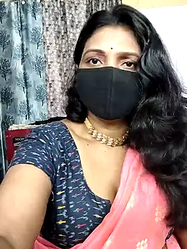 Snapshot of Hotty_Sonali chatting on 05-13-26, 11:44 Hotty Sonali online show from 05-13-26, 11:44