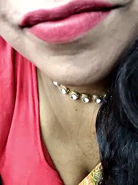 Snapshot of Hotty_Sonali chatting on 05-15-26, 02:18 Hotty Sonali online show from 05-15-26, 02:18