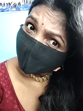 Snapshot of Hotty_Sonali chatting on 06-11-26, 01:05 Hotty Sonali online show from 06-11-26, 01:05