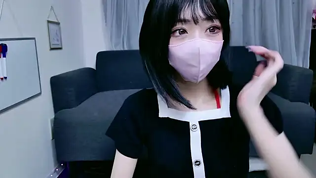 Snapshot of momochan_777 chatting on 09-26-25, 07:34 momochan 777 online show from 09-26-25, 07:34