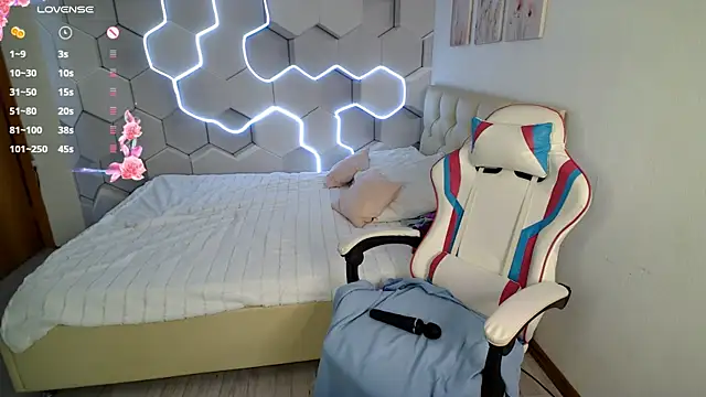 aliicemeow online show from 07-08-26, 03:44