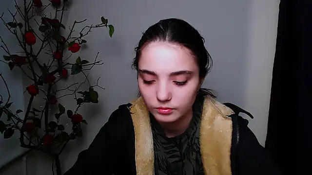 Sun Shine   online show from 11-22-25, 01:04