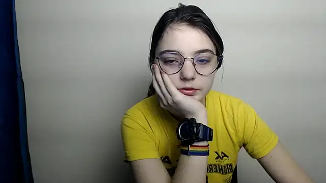 Sun Shine   online show from 02-17-26, 06:47