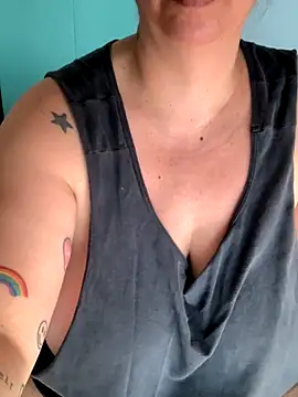 LupeLok online show from 09-18-25, 04:53