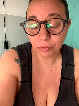 LupeLok online show from 11-03-25, 03:13