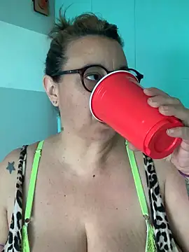 LupeLok online show from 11-06-25, 05:25