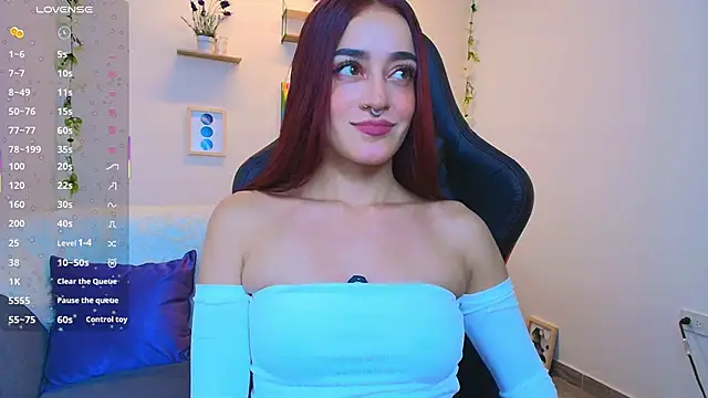 ViolethRosse online show from 03-25-26, 01:00