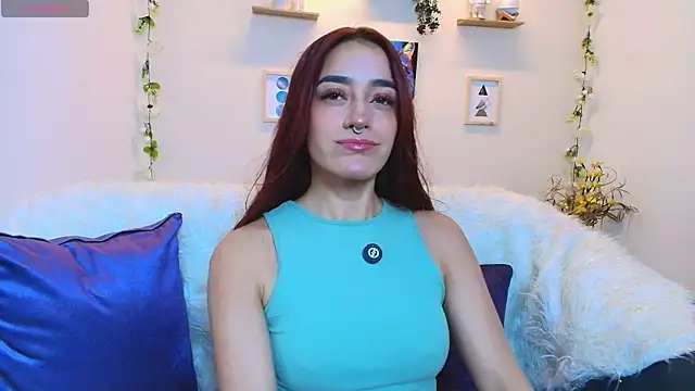 Snapshot of ViolethRosse chatting on 05-05-26, 12:51 ViolethRosse online show from 05-05-26, 12:51