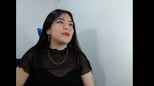 EloiseJun online show from 05-06-26, 06:41
