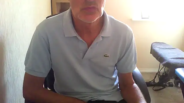 Snapshot of rogpb chatting on 09-09-25, 10:37 rogpb online show from 09-09-25, 10:37