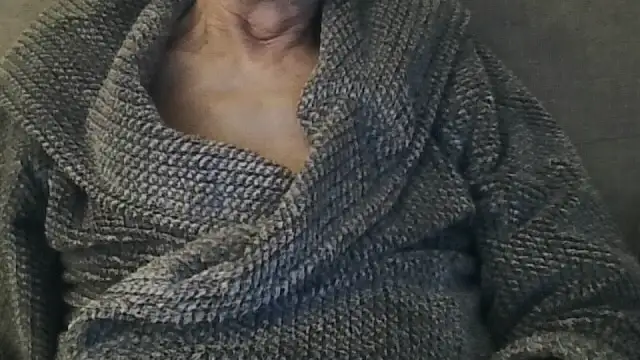 Snapshot of rogpb chatting on 10-18-25, 05:03 rogpb online show from 10-18-25, 05:03