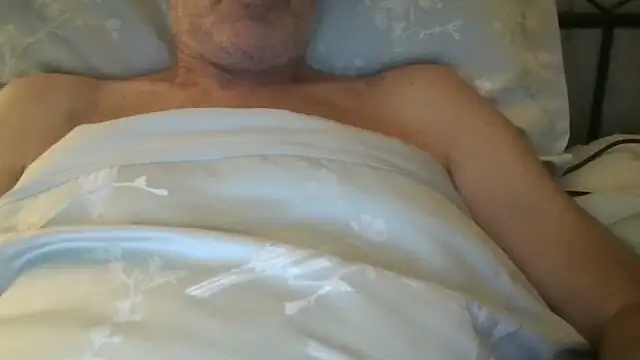 Snapshot of rogpb chatting on 11-21-25, 11:36 rogpb online show from 11-21-25, 11:36