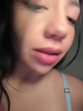 Snapshot of MissCat_ chatting on 07-01-26, 05:09 MissCat online show from 07-01-26, 05:09