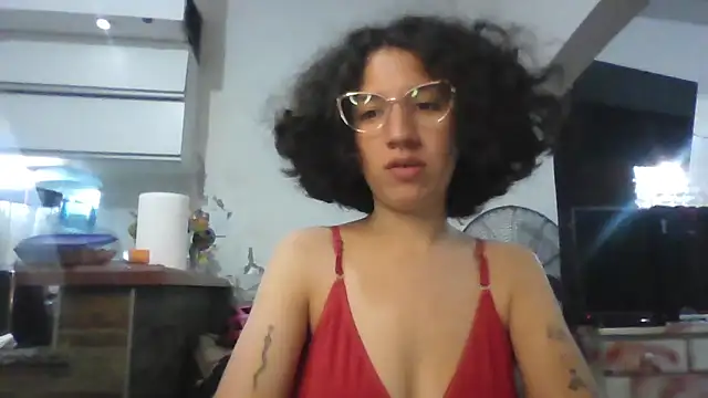 Snapshot of loliporomero chatting on 10-14-25, 12:55 loliporomero online show from 10-14-25, 12:55