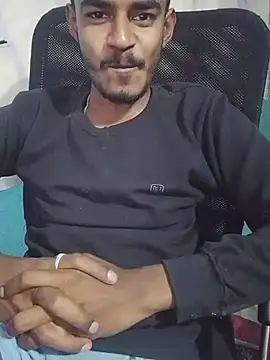 Snapshot of Najmulhaqe66 chatting on 11-25-25, 10:37 Najmulhaqe66 online show from 11-25-25, 10:37