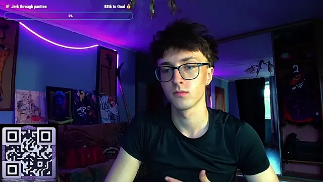 Snapshot of 8goat chatting on 09-11-25, 04:29 8goat online show from 09-11-25, 04:29