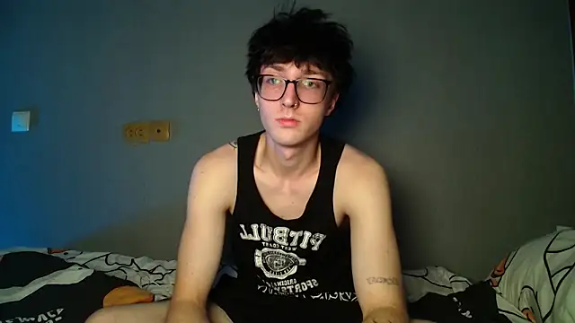 Snapshot of 8goat chatting on 10-29-25, 01:41 8goat online show from 10-29-25, 01:41