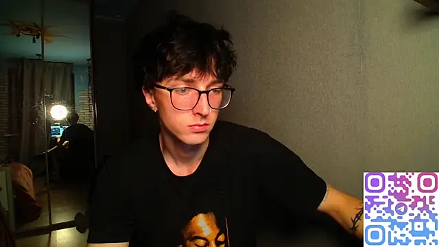 Snapshot of 8goat chatting on 11-01-25, 10:56 8goat online show from 11-01-25, 10:56