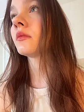 MichelleRoux online show from 11-28-25, 04:59