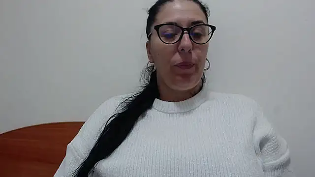 Snapshot of jollene chatting on 11-14-25, 01:54 jollene online show from 11-14-25, 01:54