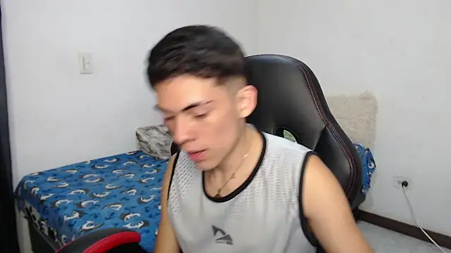 Rimuru17 online show from 04-22-26, 02:47