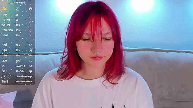 Snapshot of Molly_Platt chatting on 09-10-25, 09:09 Molly Platt online show from 09-10-25, 09:09