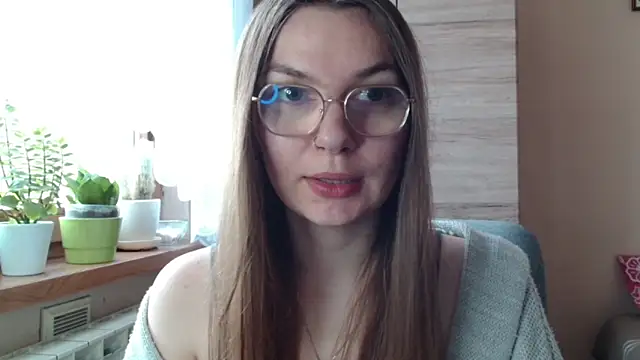 LooveELLYx online show from 03-10-26, 07:35