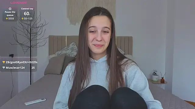 Little cherryy   online show from 11-27-25, 08:05