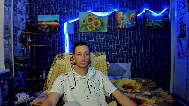 Snapshot of CuteBoy228 chatting on 11-27-25, 09:39 CuteBoy228 online show from 11-27-25, 09:39