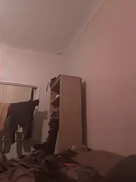 straightozgoesdwn online show from 09-11-25, 05:24