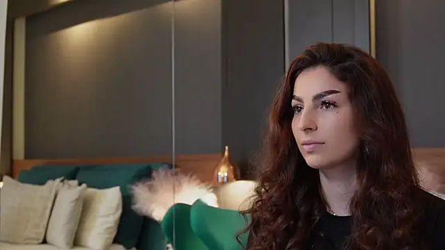 Snapshot of EmilyTrix chatting on 10-11-25, 11:20 EmilyTrix online show from 10-11-25, 11:20