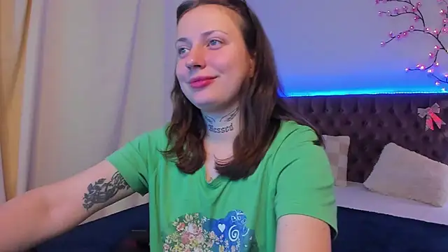 LilaVame online show from 10-19-25, 07:36