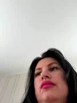 Desire-XOXOX online show from 09-14-25, 08:57