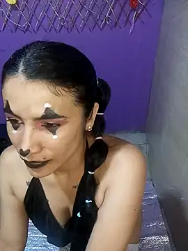 Snapshot of karinnahotdirty chatting on 10-09-25, 09:24 karinnahotdirty online show from 10-09-25, 09:24