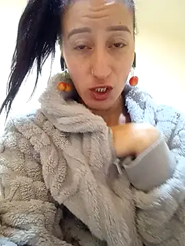 Snapshot of Oriana111 chatting on 02-24-26, 12:25 Oriana111 online show from 02-24-26, 12:25