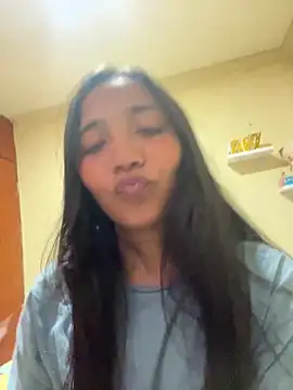 Snapshot of effie_castroo chatting on 02-21-26, 03:07 effie castroo online show from 02-21-26, 03:07
