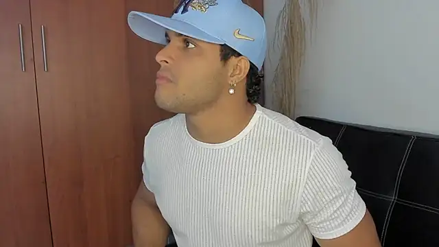 Snapshot of Evansdark1 chatting on 09-28-25, 09:53 Evansdark1 online show from 09-28-25, 09:53