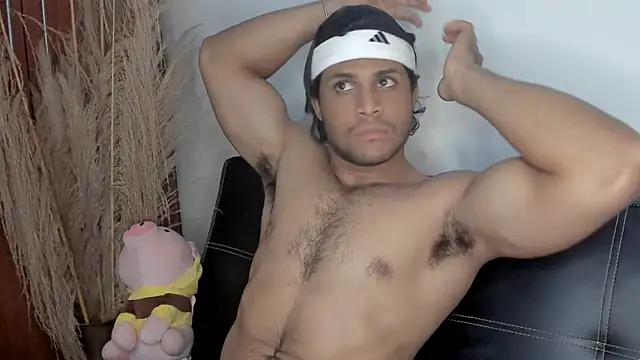 Snapshot of Evansdark1 chatting on 11-12-25, 02:12 Evansdark1 online show from 11-12-25, 02:12