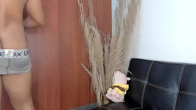 Snapshot of Evansdark1 chatting on 11-21-25, 11:03 Evansdark1 online show from 11-21-25, 11:03