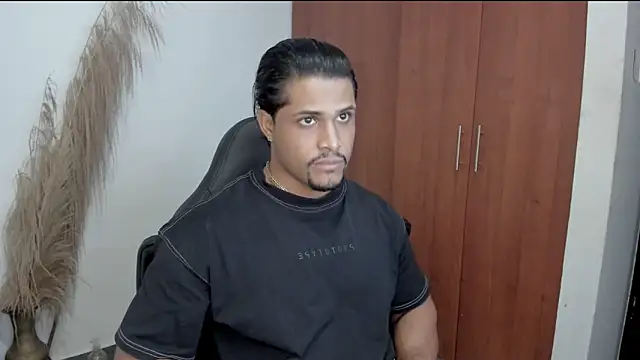 Evansdark1 online show from 06-19-26, 11:52