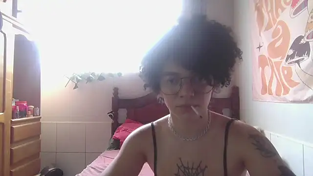 Snapshot of CamillyBlum chatting on 01-13-26, 02:33 CamillyBlum online show from 01-13-26, 02:33