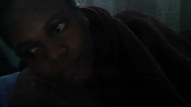 Snapshot of sexythae32 chatting on 09-21-25, 01:29 sexythae32 online show from 09-21-25, 01:29