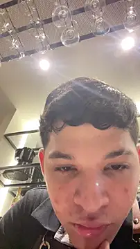 Snapshot of RobinLenoxx chatting on 11-23-25, 10:42 RobinLenoxx online show from 11-23-25, 10:42