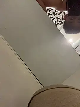 Dark 2465 online show from 03-29-26, 09:09