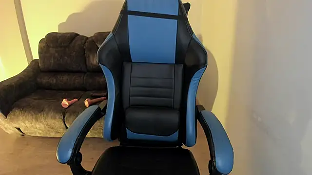 Snapshot of Scarbadgirl_ chatting on 09-09-25, 03:50 Scarbadgirl online show from 09-09-25, 03:50