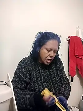 Snapshot of anonymity_awaits@xh chatting on 11-08-25, 07:41 anonymity awaitsxh online show from 11-08-25, 07:41