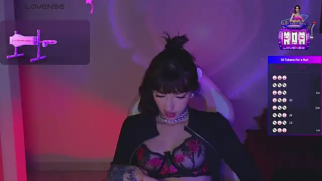 Moonlightt 21 online show from 04-25-26, 01:19