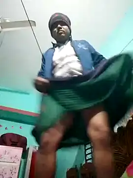 Snapshot of CatchingBouquet chatting on 01-07-26, 03:03 CatchingBouquet online show from 01-07-26, 03:03