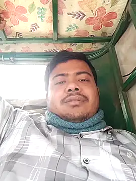 Snapshot of CatchingBouquet chatting on 01-19-26, 07:01 CatchingBouquet online show from 01-19-26, 07:01