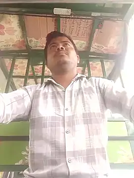 CatchingBouquet online show from 03-24-26, 07:13